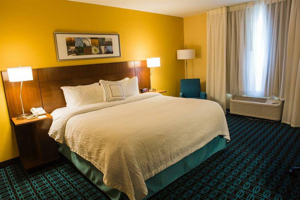 Fairfield Inn By Marriott Santa Clarita Valencia Екстер'єр фото