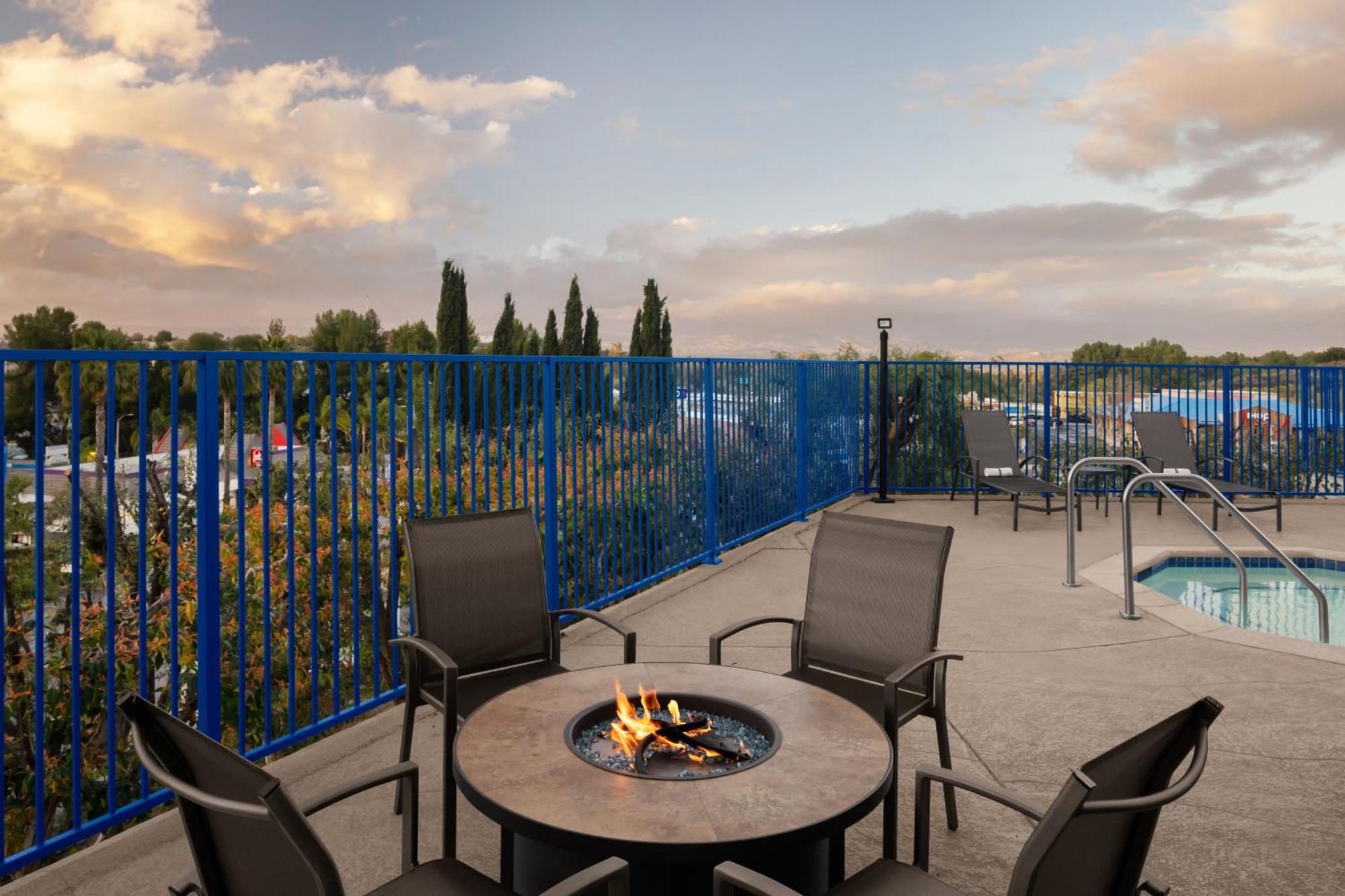 Fairfield Inn By Marriott Santa Clarita Valencia Екстер'єр фото